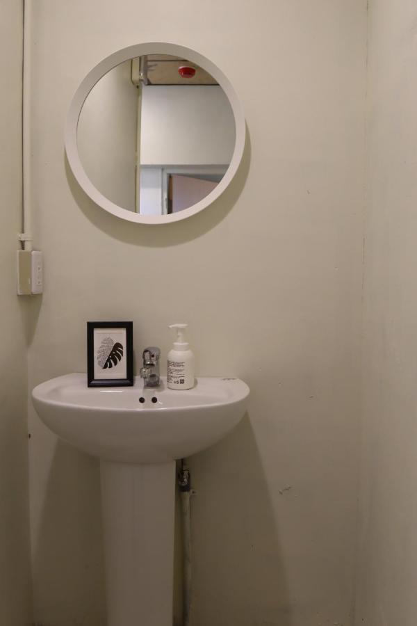 Dope Hostel Taichung Extérieur photo